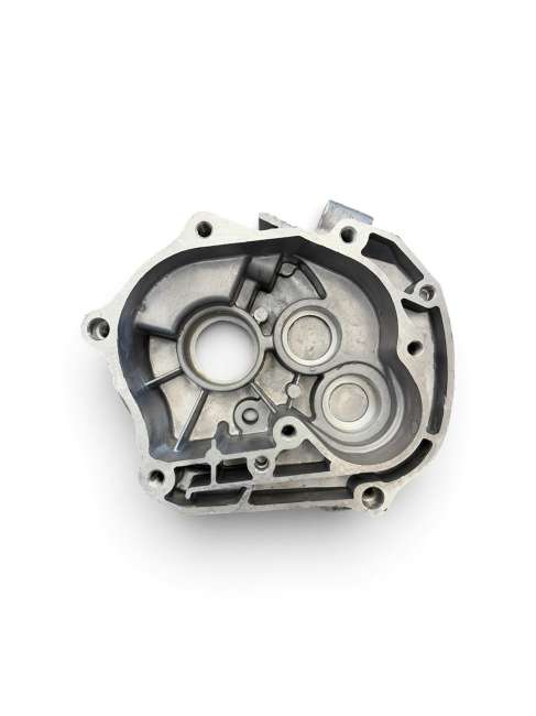 Крышка редуктора E13-02 1P39QMB
