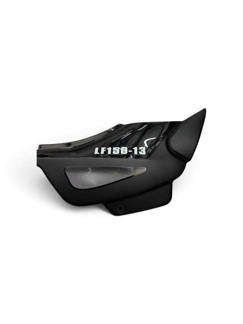 Обтекатель LF150-13 правая боковая
